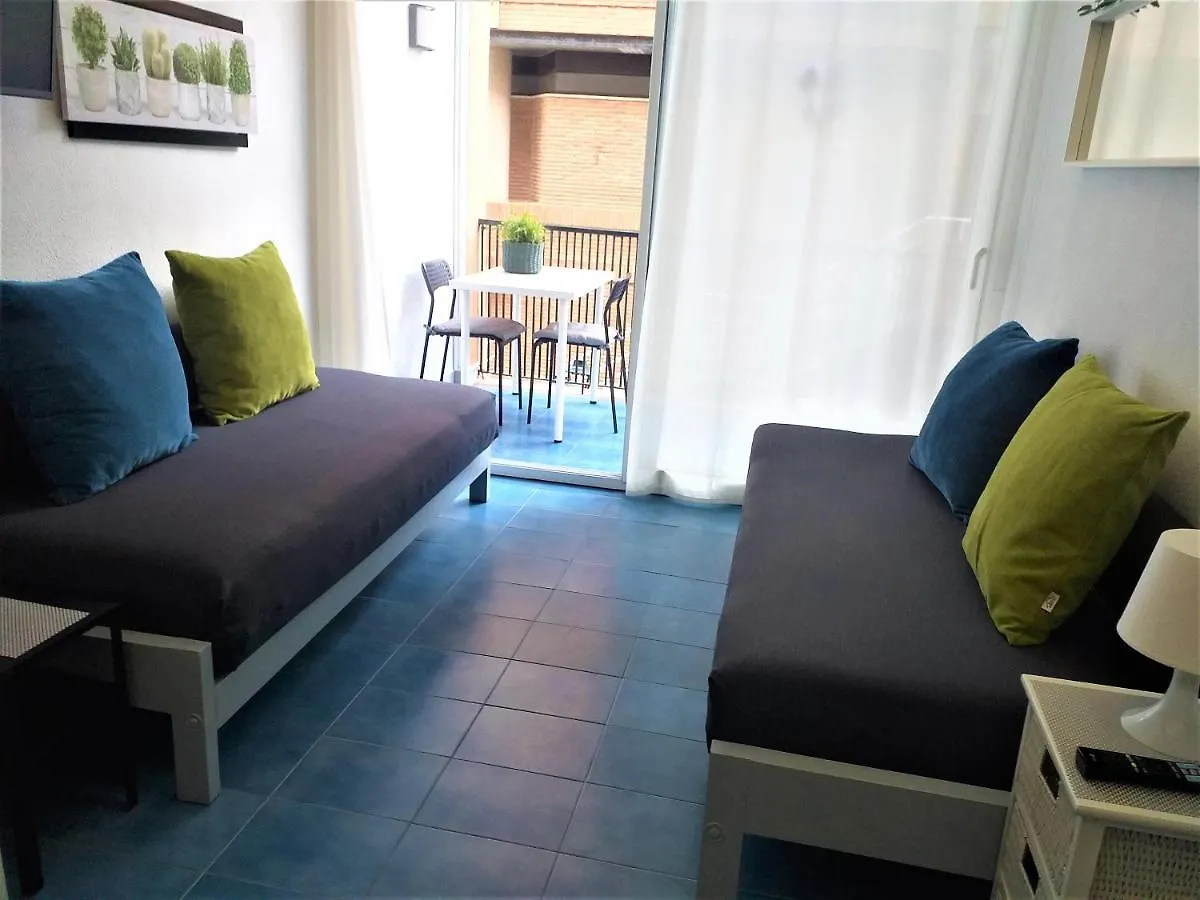 APARTAMENTO con TERRAZA VISTAS AL MAR Lloret de Mar España