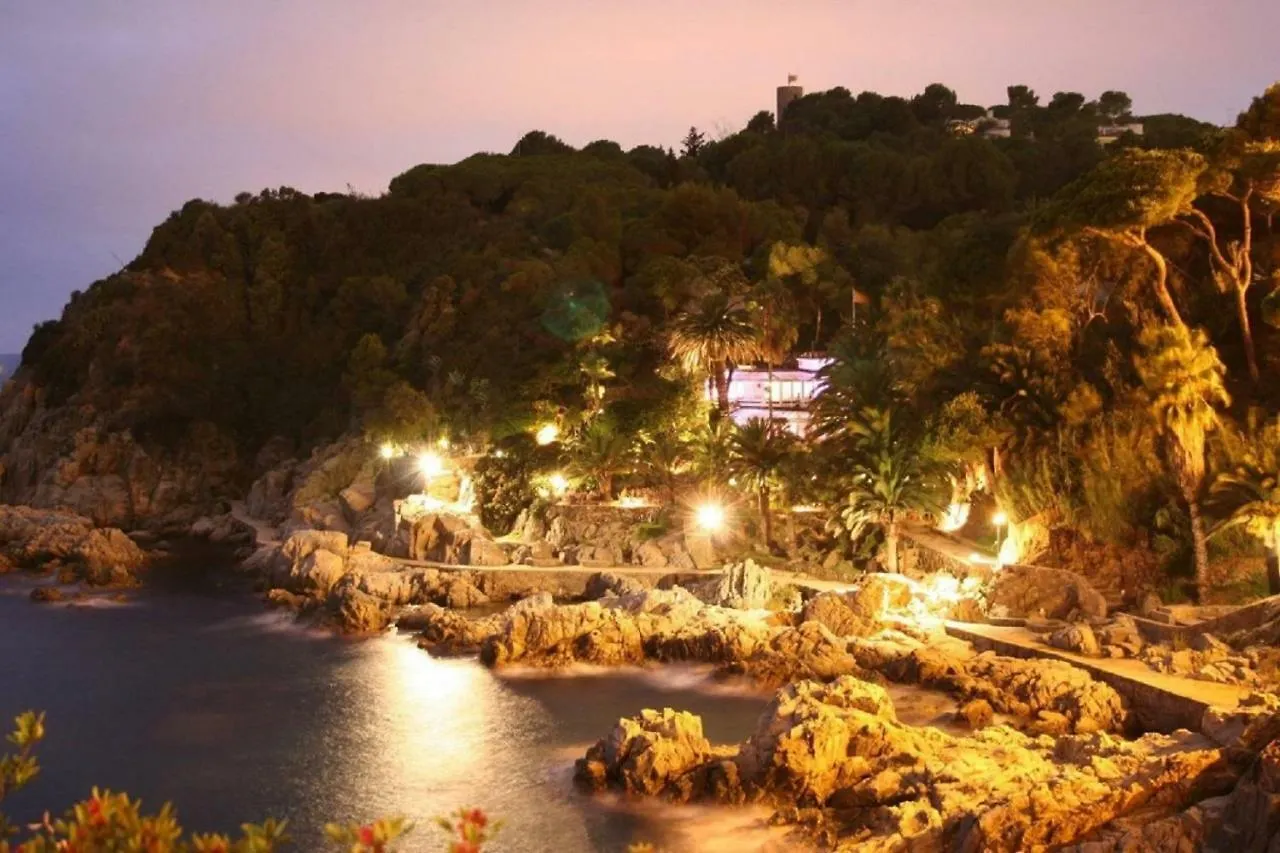 APARTAMENTO con TERRAZA VISTAS AL MAR Lloret de Mar España