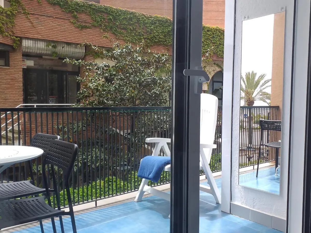 Apartamento Con Terraza Vistas Al Mar Lloret de Mar 0*,  Spain